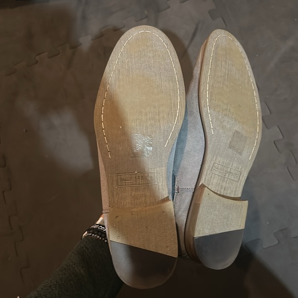 Call it Spring Chelsea Boots - Picture 3 of 4